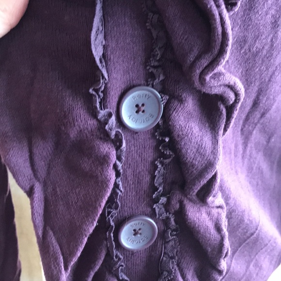 Purple button up Ladies sweater no tag but I would say medium/large - Picture 2 of 6